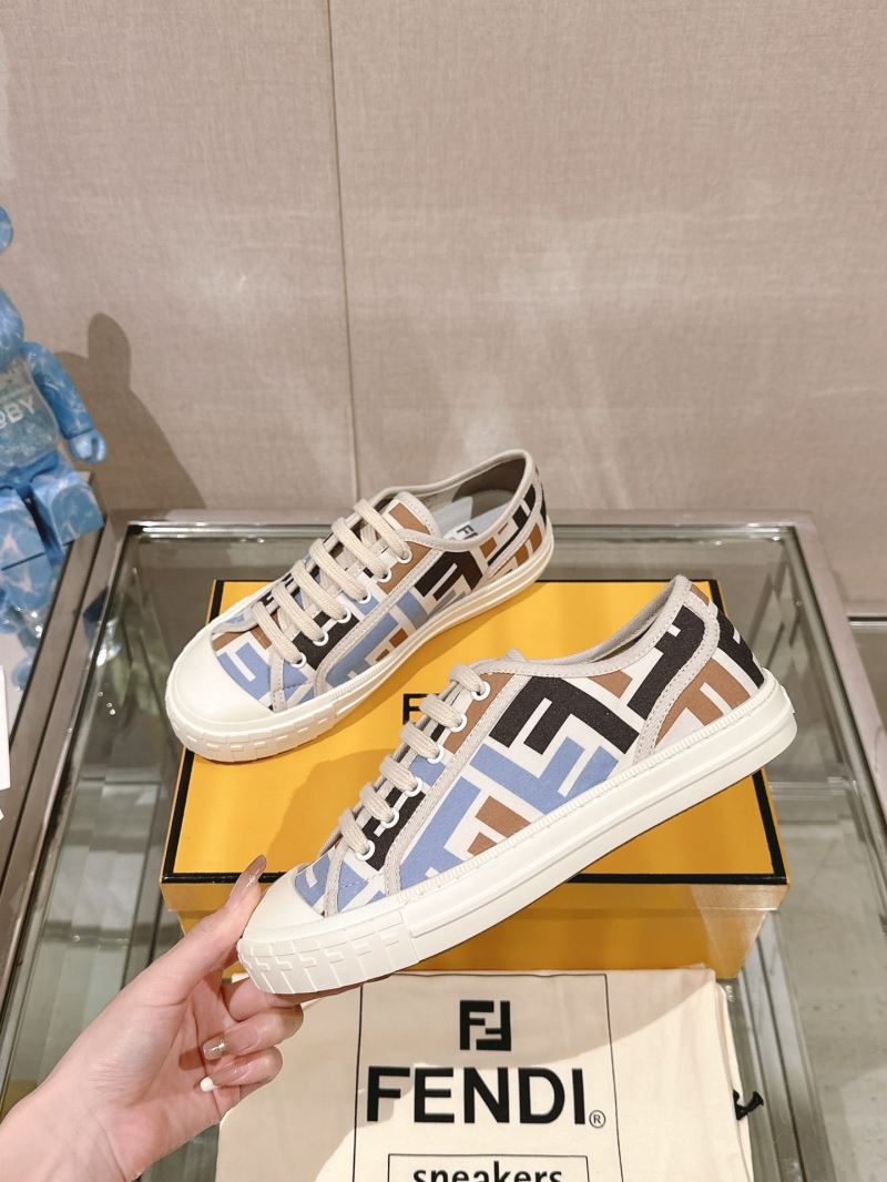 Fendi Low Shoes